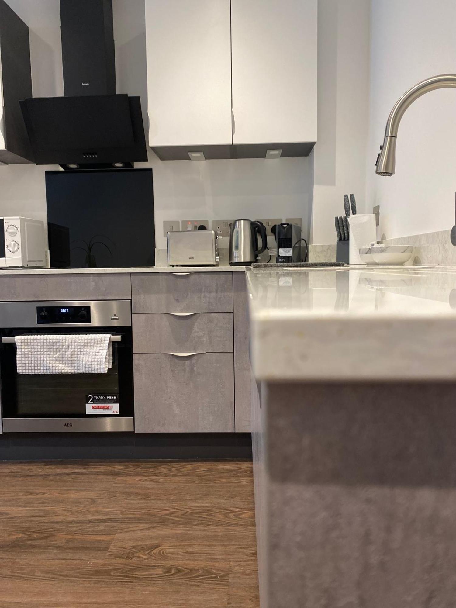 Luxury York Apartment, Free Parking & Free Gym 외부 사진
