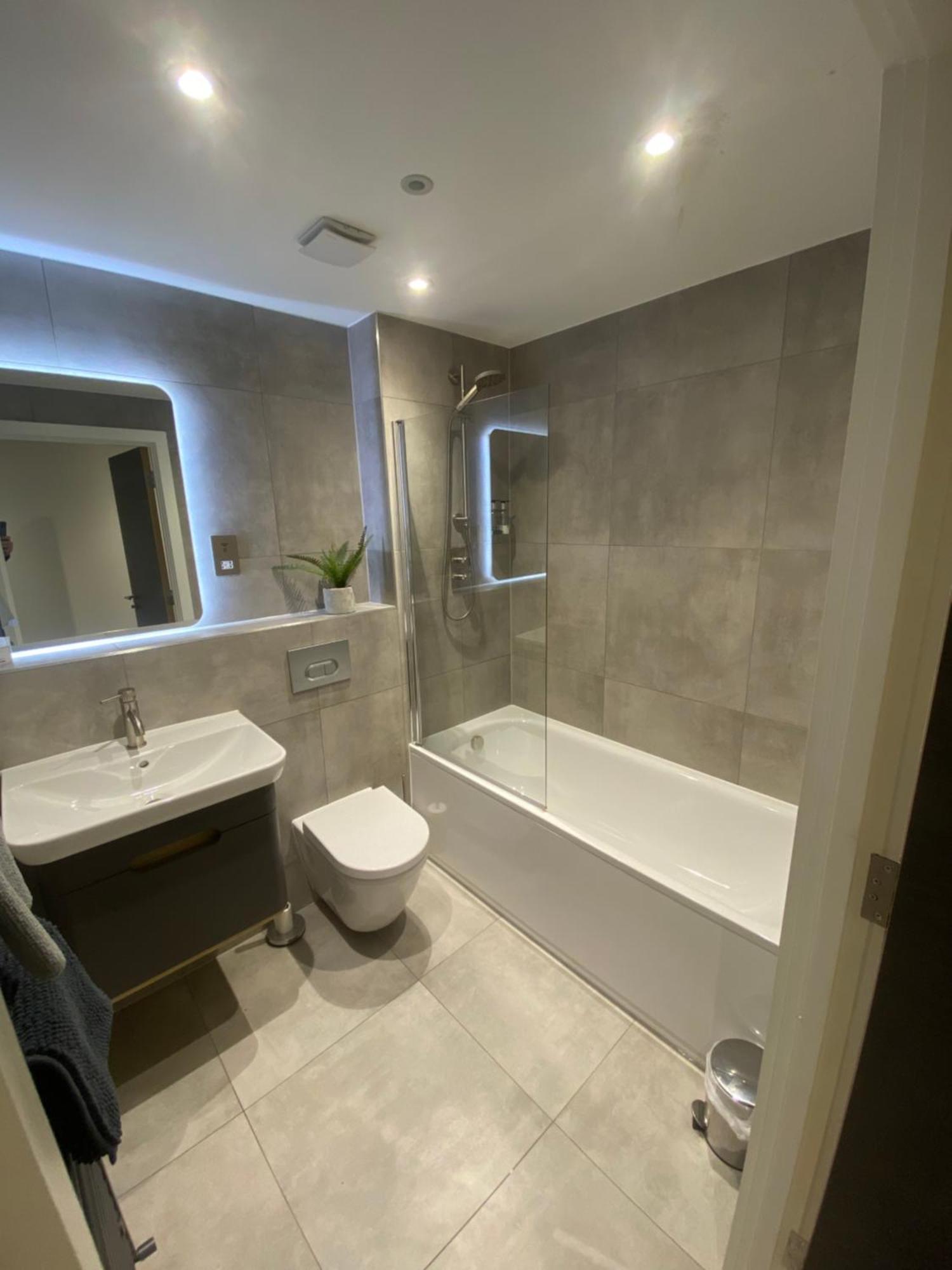 Luxury York Apartment, Free Parking & Free Gym 외부 사진